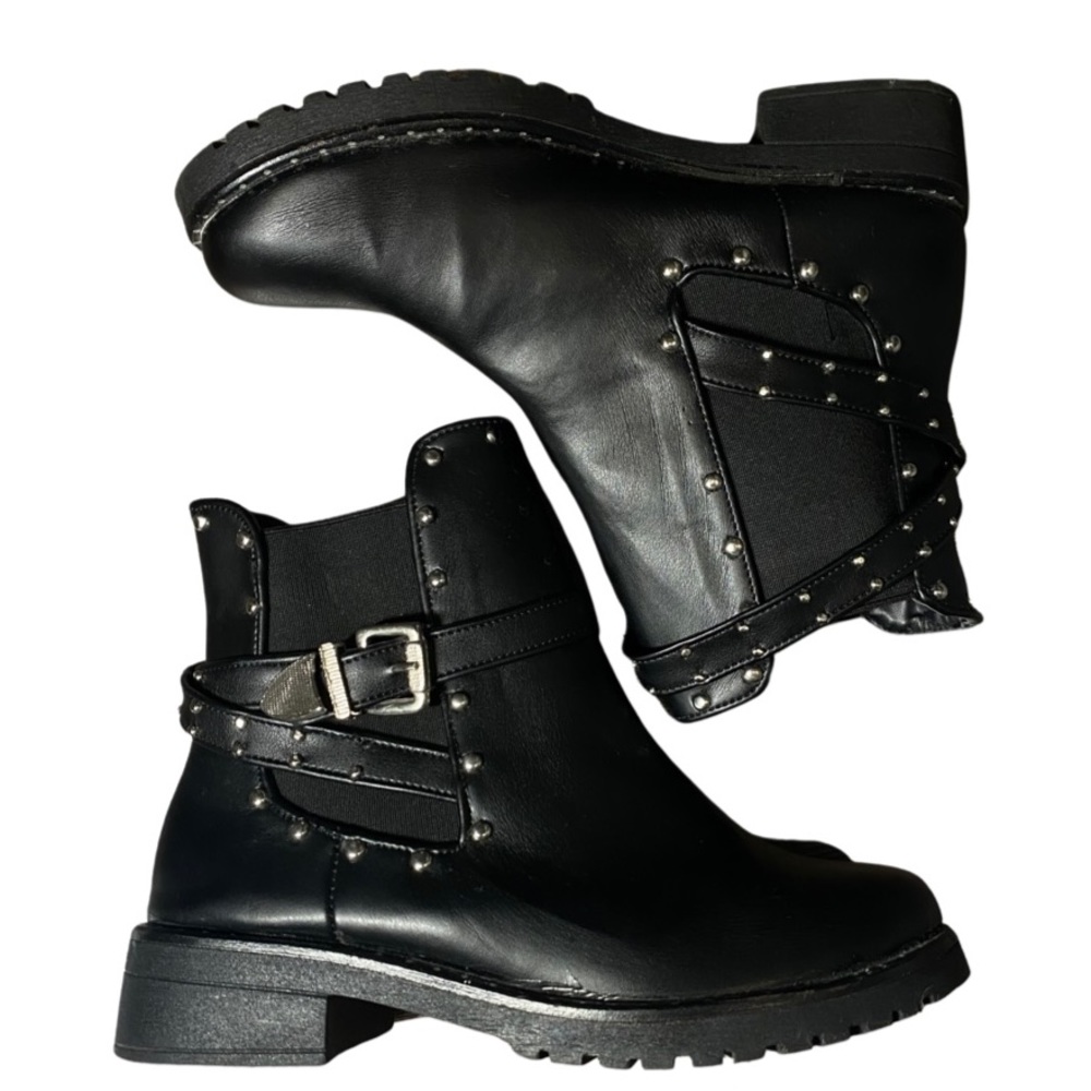 Black booties